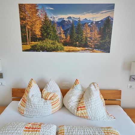 Privatpension Bergkristall San Martino In Passiria  Δωμάτιο φωτογραφία