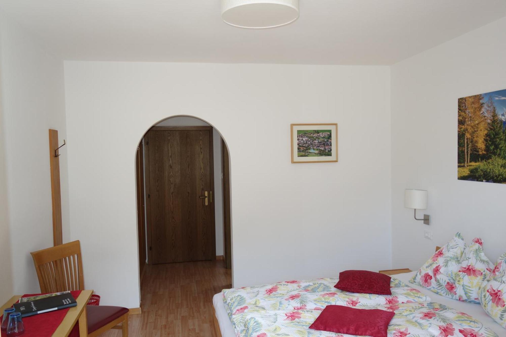 Privatpension Bergkristall San Martino In Passiria  Δωμάτιο φωτογραφία